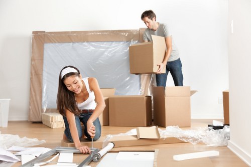 People using accessible Sidcup Storage services online