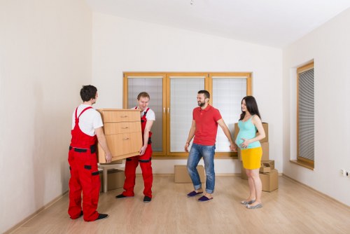 Sidcup packing services using protective materials for safe moving