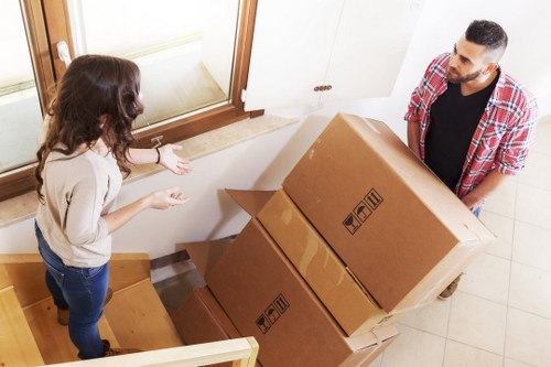 Flat removal preparation with protective packing for a Sidcup move