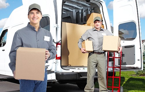 Practical Sidcup storage support during life transitions